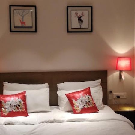Hotel Le Lotus Grand Kakarmatha Dış mekan fotoğraf