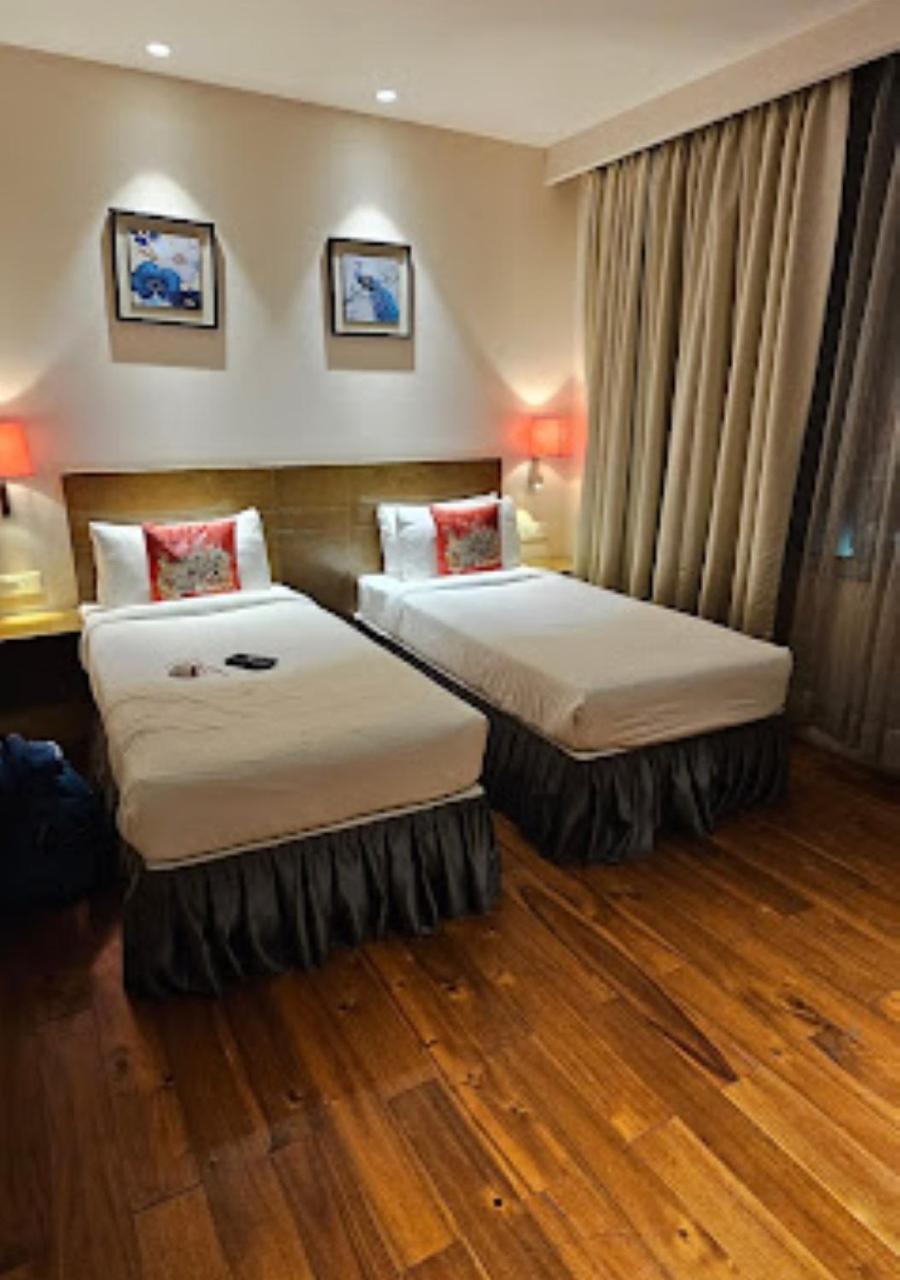 Hotel Le Lotus Grand Kakarmatha Dış mekan fotoğraf