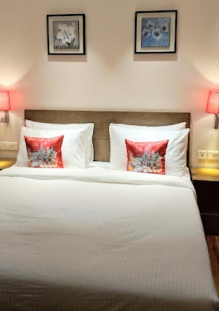 Hotel Le Lotus Grand Kakarmatha Dış mekan fotoğraf