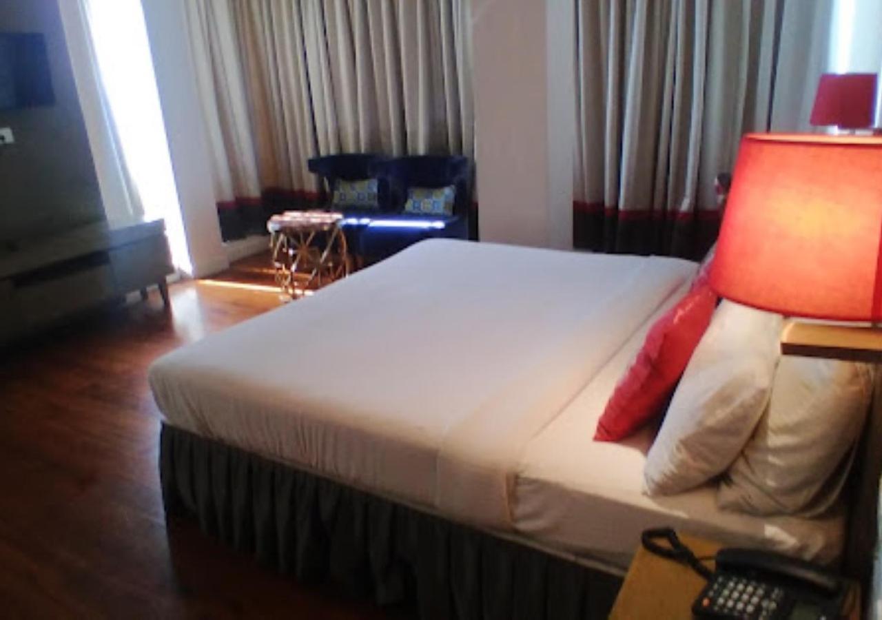 Hotel Le Lotus Grand Kakarmatha Dış mekan fotoğraf