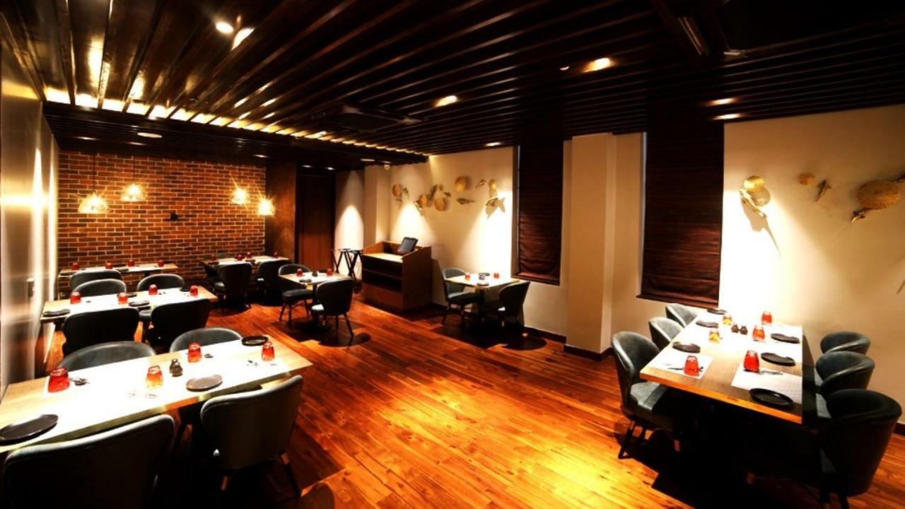 Hotel Le Lotus Grand Kakarmatha Dış mekan fotoğraf