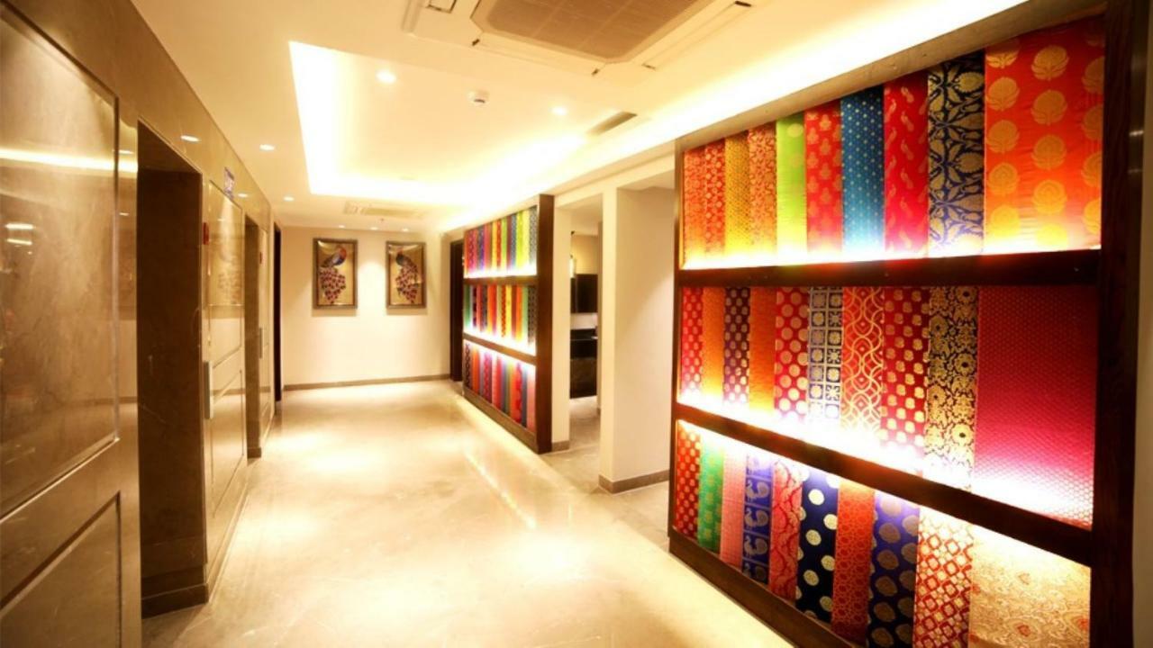 Hotel Le Lotus Grand Kakarmatha Dış mekan fotoğraf